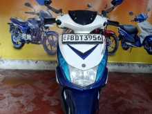Yamaha ZR 2015 Motorbike