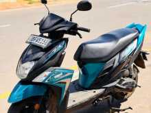 Yamaha ZR 2017 Motorbike