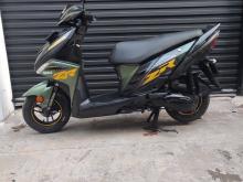 Yamaha ZR 2018 Motorbike