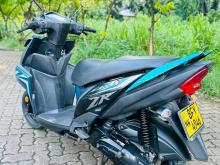 Yamaha ZR 2017 Motorbike