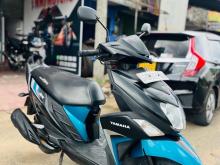 Yamaha ZR 2017 Motorbike