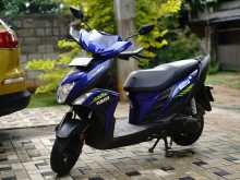 Yamaha ZR 2020 Motorbike