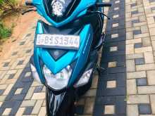 Yamaha ZR 2020 motorcycle