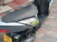 Yamaha ZR 2017 Motorbike