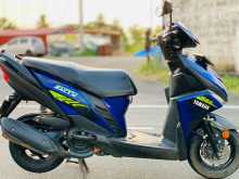 https://riyasewana.com/uploads/yamaha-zr-221842084843.jpg