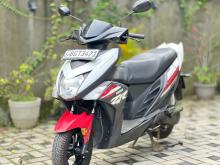 Yamaha ZR 2018 Motorbike