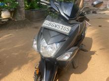 Yamaha ZR 2018 Motorbike