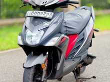 Yamaha ZR 2018 Motorbike