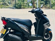 Yamaha ZR 2018 Motorbike