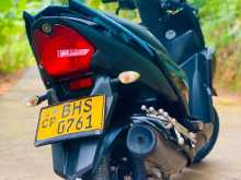 https://riyasewana.com/uploads/yamaha-zr-261236184432.jpg