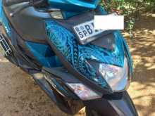 Yamaha ZR 2019 motorcycle