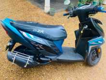 https://riyasewana.com/uploads/yamaha-zr-2719102413033.jpg