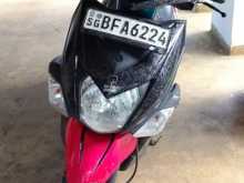 Yamaha ZR 2017 Motorbike