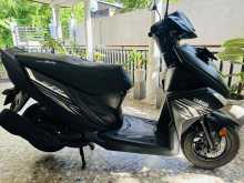https://riyasewana.com/uploads/yamaha-zr-29140922782.jpg