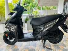 https://riyasewana.com/uploads/yamaha-zr-292151094383.jpg