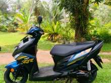 Yamaha RAY ZR 2019 Motorbike