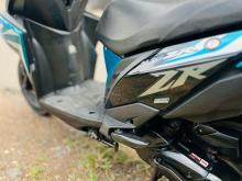 Yamaha ZR 2018 Motorbike