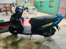 https://riyasewana.com/uploads/yamaha-zr-3014155213684.jpg