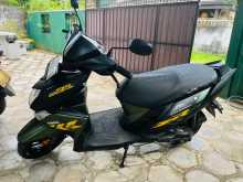 https://riyasewana.com/uploads/yamaha-zr-3014173513214.jpg