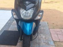 Yamaha ZR 2016 Motorbike