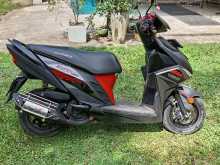 https://riyasewana.com/uploads/yamaha-zr-317463413774.jpg