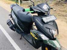 Yamaha Zr 2018 Motorbike