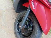 Yamaha ZR 2015 Motorbike