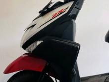 Yamaha ZR 2017 Motorbike