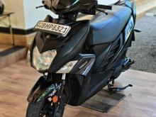 Yamaha ZR 2018 Motorbike