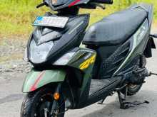 Yamaha ZR 2018 Motorbike