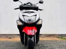 Yamaha ZR 2016 Motorbike