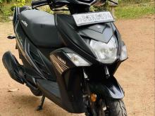 https://riyasewana.com/uploads/yamaha-zr-dark-2317335625002.jpg