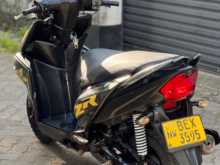 Yamaha ZR 2017 Motorbike