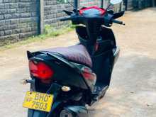 https://riyasewana.com/uploads/yamaha-zr-lary-1011405822213.jpg