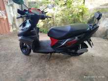 https://riyasewana.com/uploads/yamaha-zr-rally-71040534352.jpg