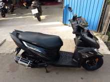 https://riyasewana.com/uploads/yamaha-zr-ray-12022244393.jpg