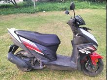 https://riyasewana.com/uploads/yamaha-zr-ray-419370019395.jpg