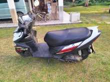 https://riyasewana.com/uploads/yamaha-zr-ray-721125013903.jpg