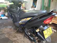 https://riyasewana.com/uploads/yamaha-zr-rey-171715434413.jpg