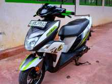Yamaha ZR Rg 2017 Motorbike