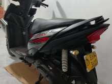https://riyasewana.com/uploads/yamaha-zr-street-232105154322.jpg