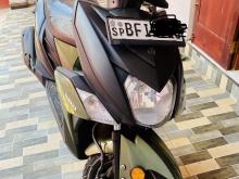 Yamaha ZR 2017 Motorbike
