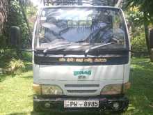 Yuejin 0 2013 Lorry
