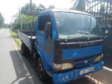 Yuejin Yujin 2012 Lorry
