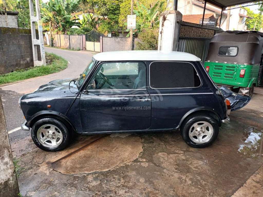 Austin Mini Cooper Used 1969 Petrol Negotiable Sri Lanka