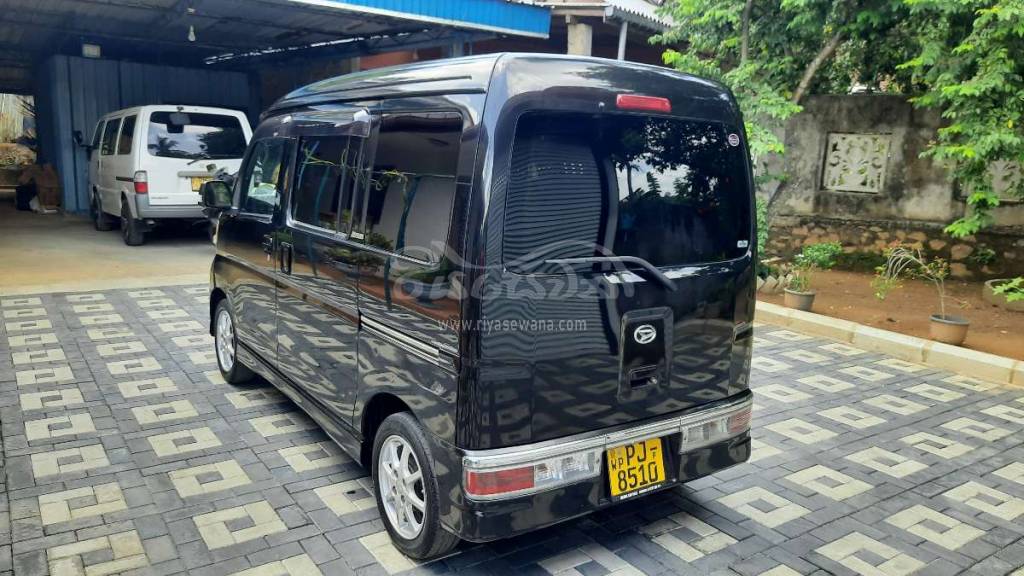 Daihatsu Hijet Atrai Wagon Used Petrol Negotiable Sri Lanka