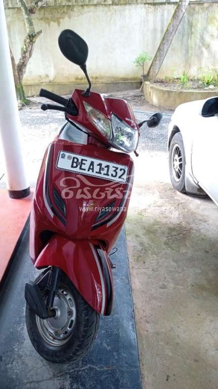 honda scooty type bike