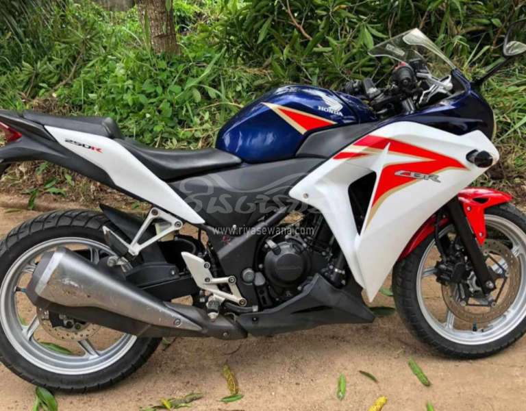 honda cbr model