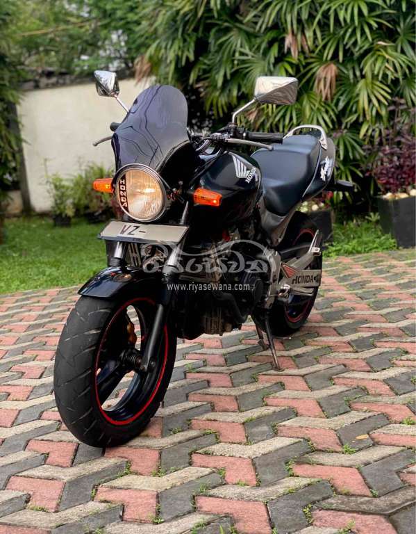 Honda Hornet Used 2010 Rs. 1175000 Sri Lanka