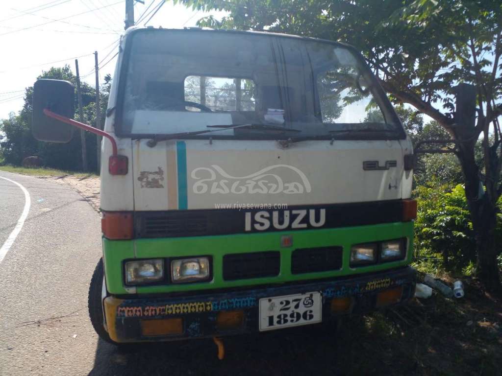 Isuzu Elf 250 Used 1973 Diesel Rs. 900000 Sri Lanka